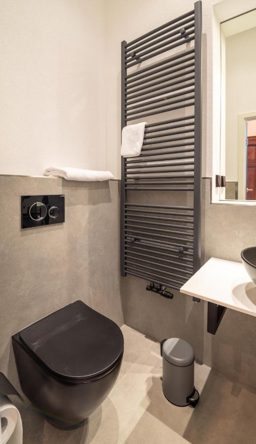 Liebknecht 13 Hotel Bernburg Eksteriør billede
