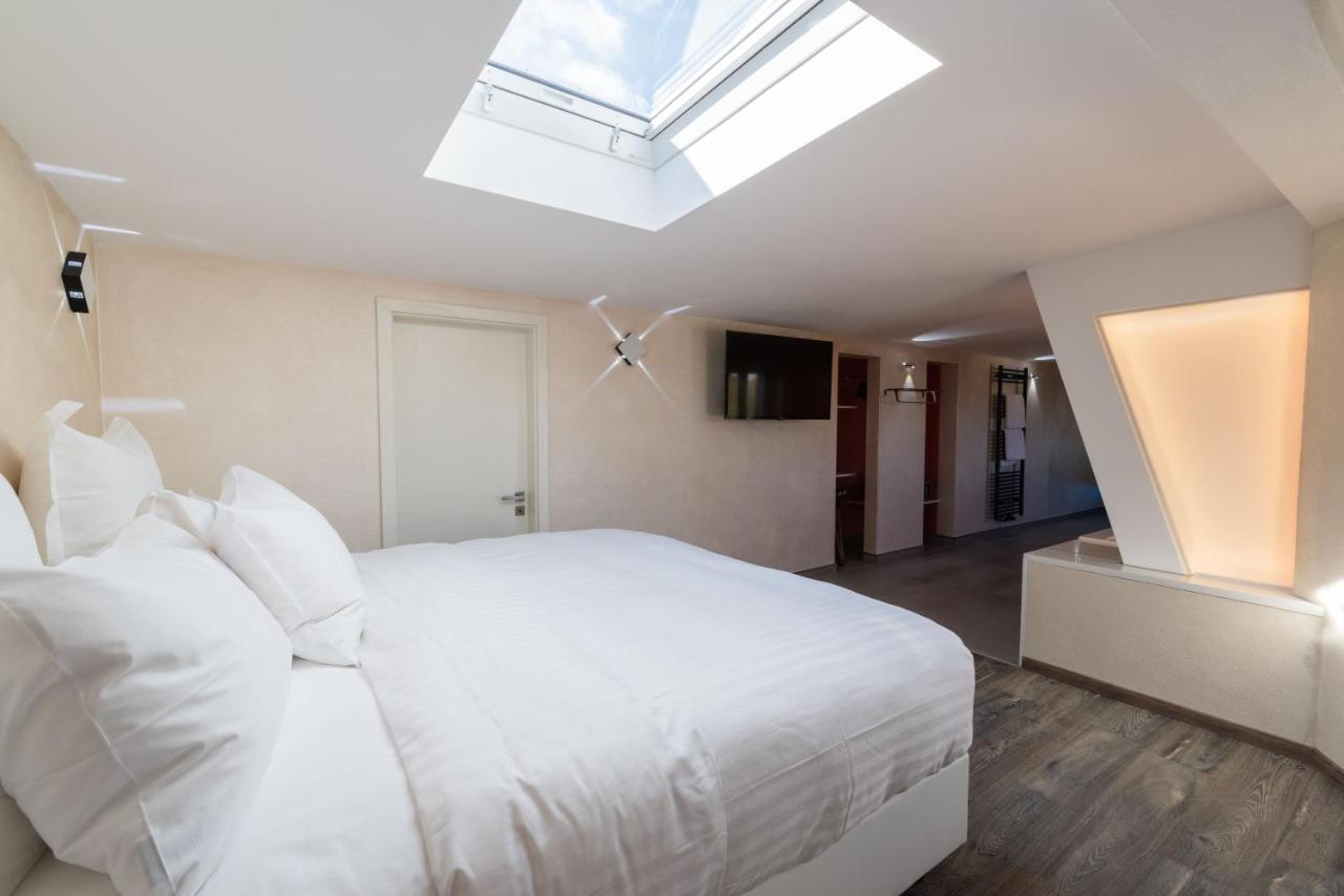 Liebknecht 13 Hotel Bernburg Eksteriør billede